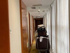 -无锡鼎尚皇冠酒店