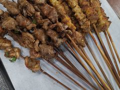 烤羊肉串-大院涮烤·东北经典老味烧烤·铜锅涮肉(江南东路店)