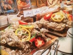 -雍容荟帝王蟹活龙虾展台自助(IFS黑金店)