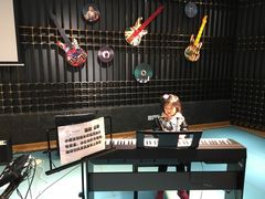 -IN-SHOW音秀音乐艺术中心 架子鼓钢琴(大宁校区)