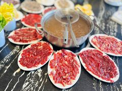 -一鼎牛鲜活牛肉城(晋江海峡国际食品城店)