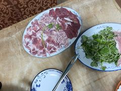 -华哥新鲜猪精品美食