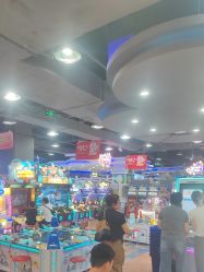 -菲菲羊乐园(临平银泰城店)
