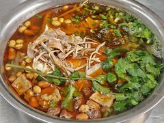 -老五鸡丝豆花面粉(瑞金北路68号院店)