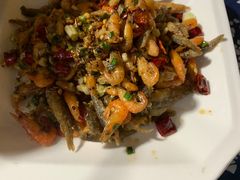 小鱼小虾-临江餐馆二楼美食部落