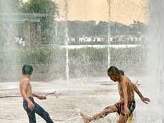 -南国桃园旅游度假区