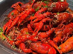 -肥肥虾庄·金牌油焖大虾(沙湖店)