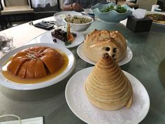 -红栌温泉山庄生态美食餐厅