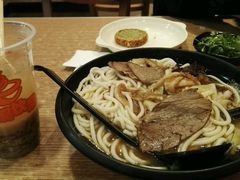 -鑫花溪牛肉米粉(文星广场店)