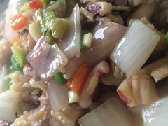 酸辣鱿鱼（农村酒宴口味）-瑶河山里菜