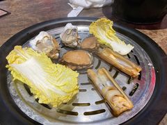 -日进一片海.生腌海鲜火锅.宵夜烧烤(三里屯总店)