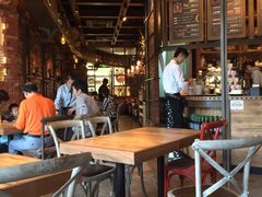 玛格萝妮比萨屋(张江店)-玛格萝妮(汇智国际商业中心店)