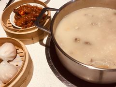 -煲王粤菜餐厅(中侨中心店)