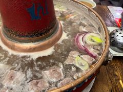-毛辣果·贵州红酸汤牛肉火锅(西单店)