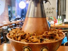 -炉小二铜锅牛蛙•川湘菜(三里屯店)