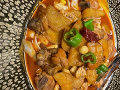 阿里疆大盘鸡-阿里疆Alijiang·丝路美食·异域风情·清真(长楹天街店)