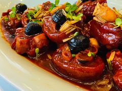 黑金蒜焖西班牙猪手-潮上潮(南中环店)