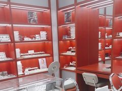 -吴良材眼镜(南翔印象城MEGA店)