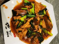 -何适山庄 ·可团建(水长城P2停车场店)