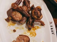 -老鼎万春卤菜(五代传承创始老店)