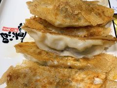 肉三鲜锅贴-春水锅贴·传统鲁菜(大明湖店)