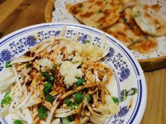 -蒙自源过桥米线(红谷滩万达店)