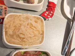 -宴全牛粤来越牛潮汕鲜牛肉火锅(海州万达广场店)