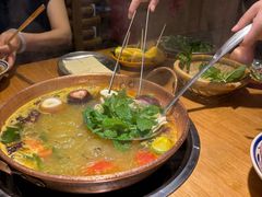 -洱火云南酸菜牛肉火锅(石景山当代商城店)