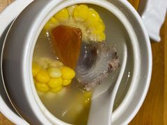 每日营养例汤-隔壁老王·家常云南菜(花巷店)