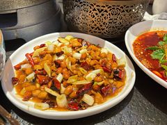 -万重锦·人文川菜馆(骡马市店)