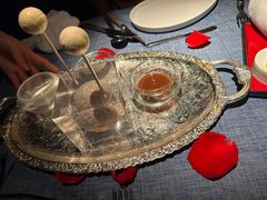 -弦月窗LUNETTE BY AMANDA(复兴路店)