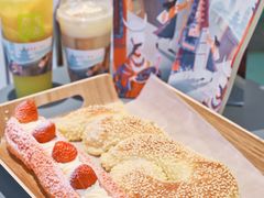 -奈雪的茶(亨特国际广场店)