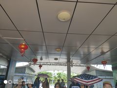 -亚龙湾中心广场