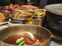 -草家酱蟹炭火烤肉店(珲春南路二店)