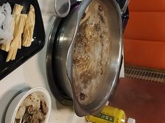 -尚品海鲜肥牛自助火锅(湖明店)