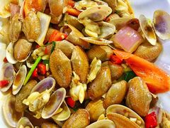 -四川小胡子海鲜(丁村万人海鲜广场店)