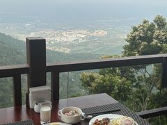 -三亚亚龙湾人间天堂鸟巢度假村