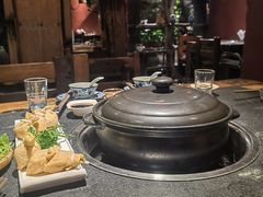 -大匠工房古船木艺术餐厅·猪肚鸡专门店(长白仙岛店)