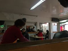-张阿三馄饨店