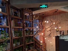 -牛德亨臻牛潮汕火锅(万邦时代店)