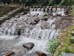 -梅岭月亮湾山体公园