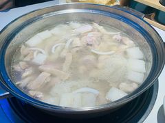 -烹然四季椰子鸡火锅(姚家园万象汇店)