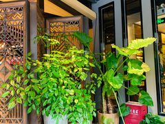 -野山舂·贵州现舂酸汤牛肉(民生路店)