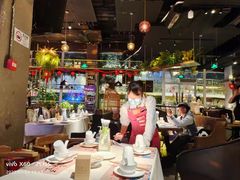 大堂-胡桃里音乐酒馆(罗湖HALO广场店)