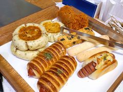 -巴黎贝甜(大宁国际商业广场店)