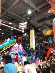-欧酷世界动力星球(王府井奥莱UP TOWN店)
