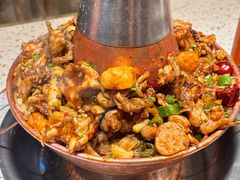 -老佛爷铜炉蛙锅(东门老街店)