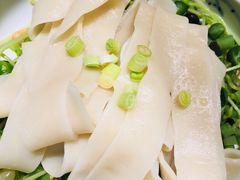 炸酱面-小大董·烤鸭(凤凰汇店)