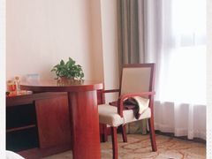 -兴芮温泉度假区