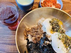 -明洞阿姨·韩式酱蟹烤肉·创意料理(三元桥店)